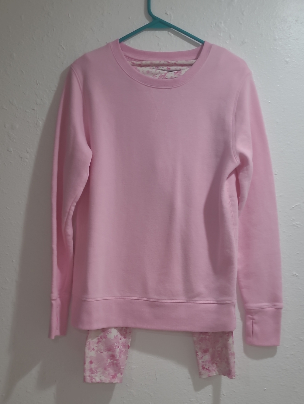 tek gear Light Pink Crewneck Pullover Sweater